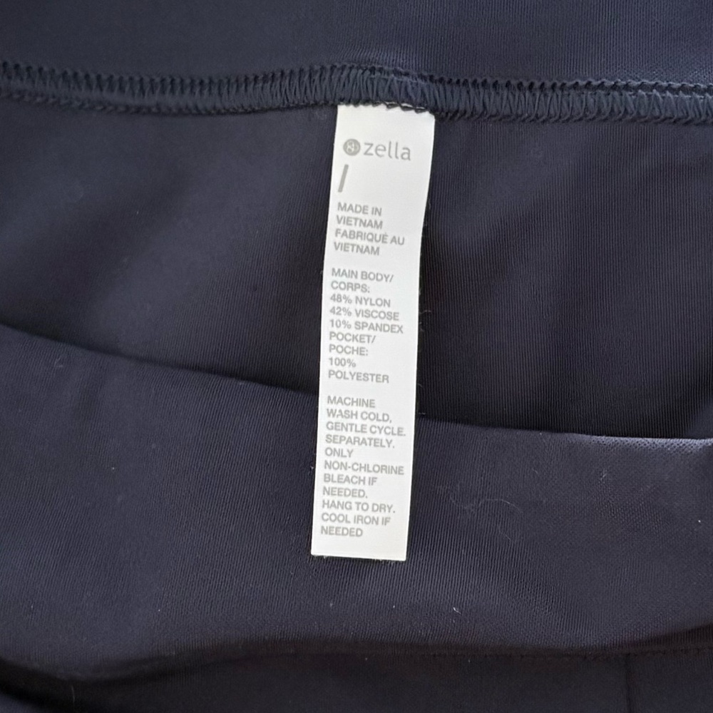 Zella Women's Blue Navy Sapphire Full Swing Athletic Shorts women’s LARGE NWOT - Picture 9 of 11